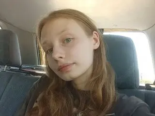 Pussy video camshow MelissaCrowley