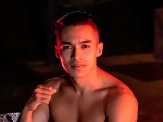 Fuck show pics ScottWilliams